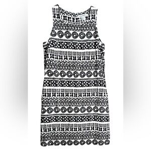 Tommy Bahama Women’s Sleeveless Black White Linen summer dress. Size Small